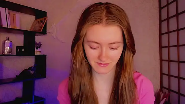 KateCuddle online show from February 12, 2:03 am