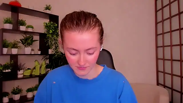 KateCuddle online show from September 12, 2:55 am