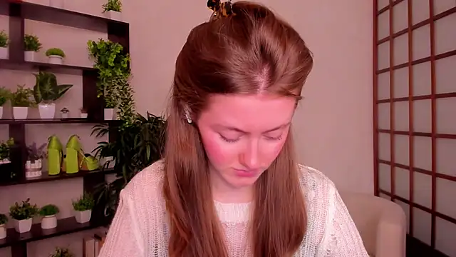 KateCuddle online show from September 19, 2:24 am