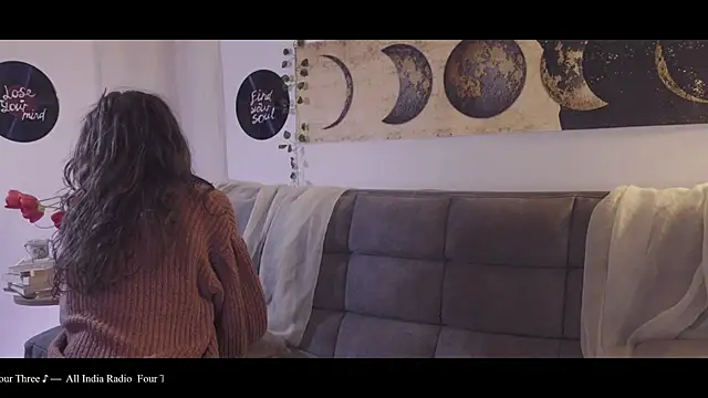 WebCora online show from March 4, 6:29 pm