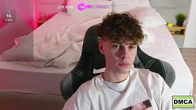 cute thomas online show from January 22, 7:45 pm