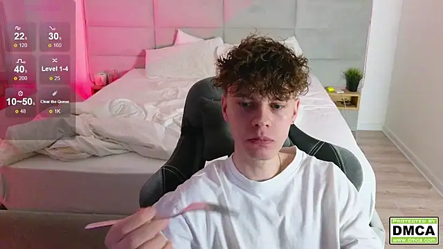 cute thomas online show from January 31, 7:08 pm