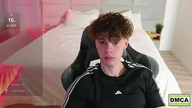 cute thomas online show from February 20, 11:21 pm