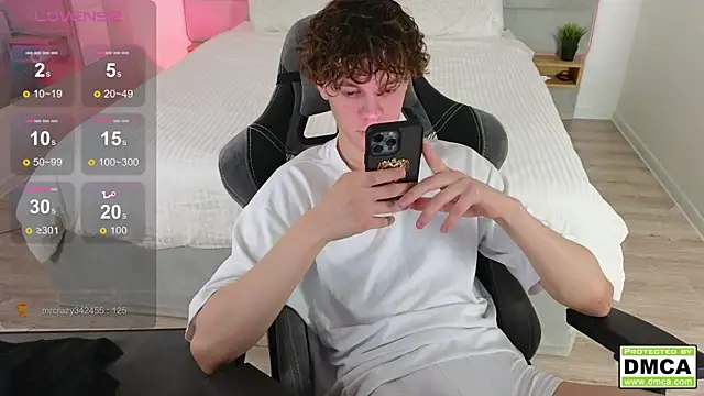 cute thomas online show from March 21, 9:45 pm