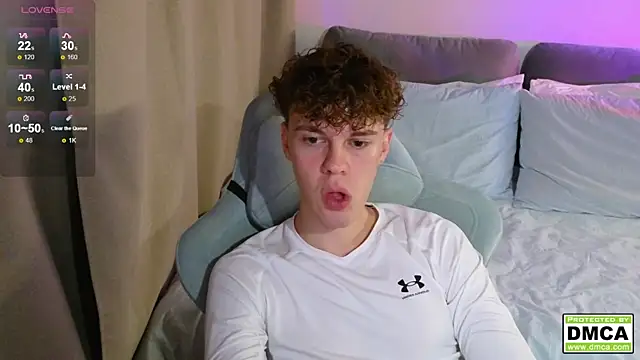 cute thomas online show from November 10, 7:46 pm