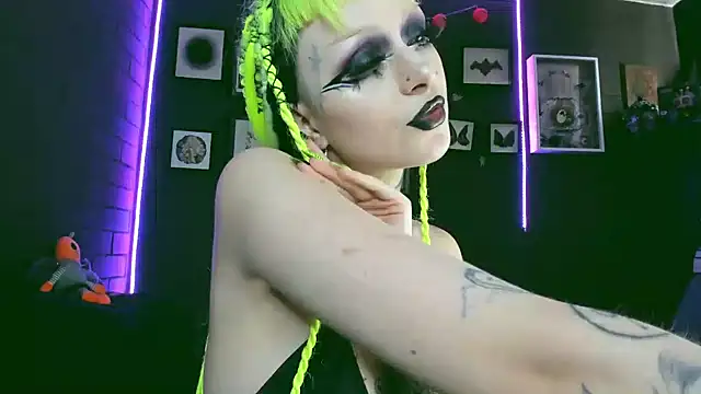 insania 9999  online show from February 6, 6:13 pm