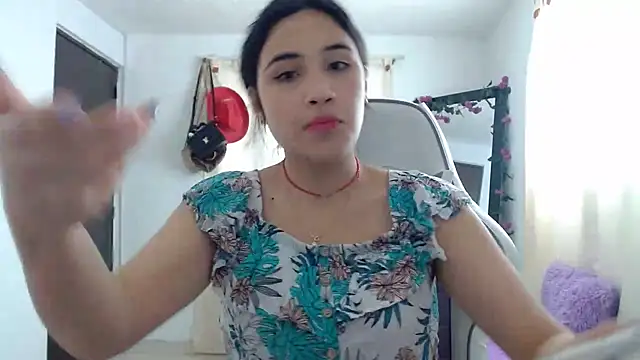 Snapshot of InocentHeaven1 chatting on December 16, 12:49 pm InocentHeaven1 online show from December 16, 12:49 pm