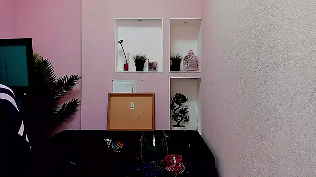 Persephoni online show from January 26, 8:36 am