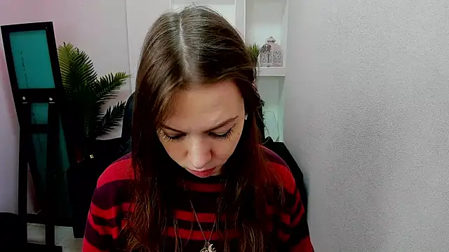 Persephoni online show from March 9, 5:44 am