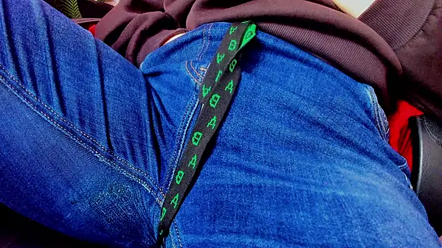 Persephoni online show from March 13, 8:37 am