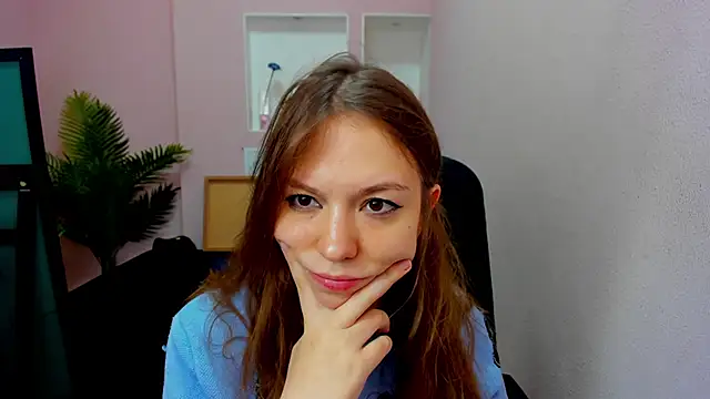 Persephoni online show from October 7, 9:01 pm