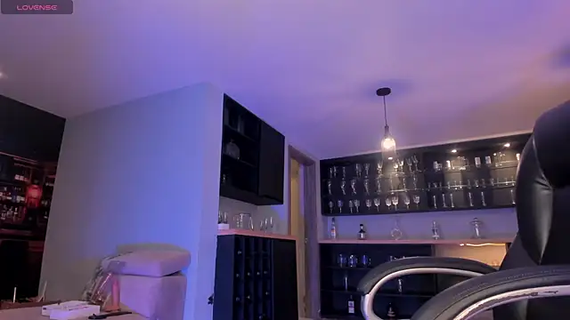 SophieBarnett online show from September 21, 12:45 am