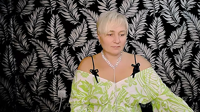 Olivia playful online show from December 8, 1:58 pm