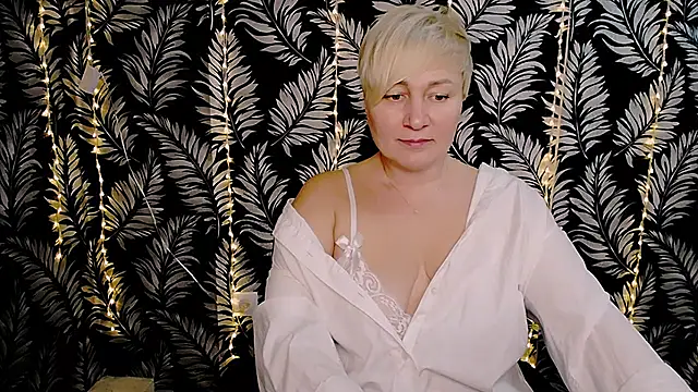 Olivia playful online show from March 3, 3:31 pm