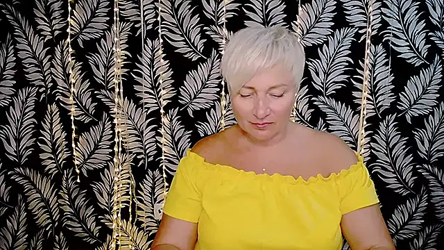 Olivia playful online show from October 6, 11:29 am