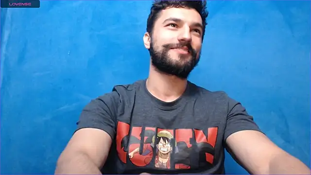 Snapshot of alex_blu chatting on October 12, 9:14 pm alex blu online show from October 12, 9:14 pm