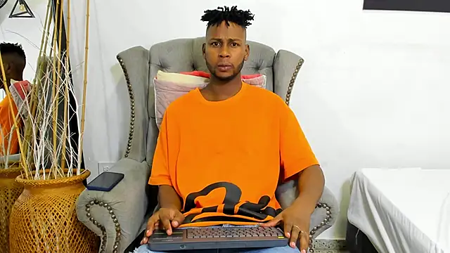 santhi lee online show from March 8, 2:34 am