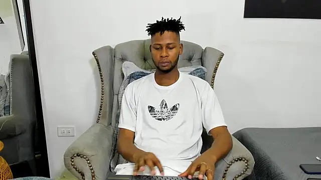 santhi lee online show from March 11, 2:21 am