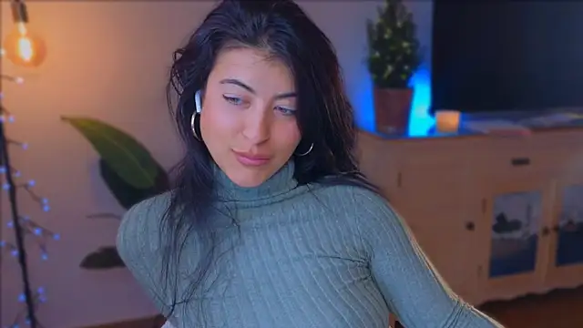 anabelcurvy online show from December 12, 7:04 pm