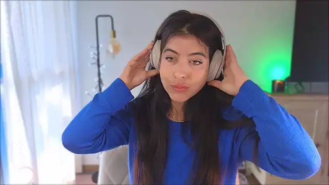 anabelcurvy online show from December 22, 2:16 pm