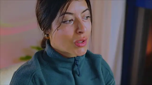 anabelcurvy online show from March 13, 7:50 pm