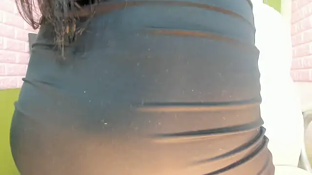 Snapshot of Jameela chatting on January 7, 12:13 am Jameela online show from January 7, 12:13 am