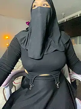 Snapshot of Jameela chatting on March 10, 9:51 pm Jameela online show from March 10, 9:51 pm