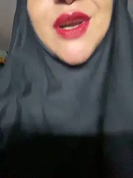 Snapshot of Jameela chatting on March 17, 10:49 pm Jameela online show from March 17, 10:49 pm