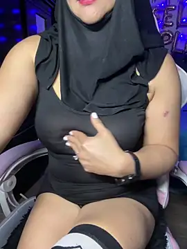 Snapshot of Jameela chatting on October 14, 9:04 pm Jameela online show from October 14, 9:04 pm