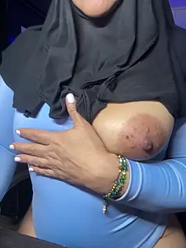 Snapshot of Jameela chatting on October 20, 11:16 pm Jameela online show from October 20, 11:16 pm