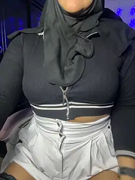 Snapshot of Jameela chatting on October 26, 10:15 pm Jameela online show from October 26, 10:15 pm