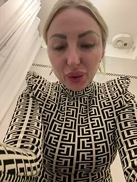 Allys online show from March 19, 5:50 pm