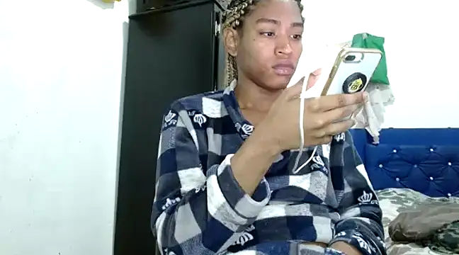 angelamarie1 online show from January 2, 3:29 pm