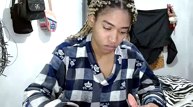 angelamarie1 online show from January 22, 3:18 pm