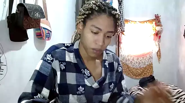 angelamarie1 online show from January 26, 1:15 pm