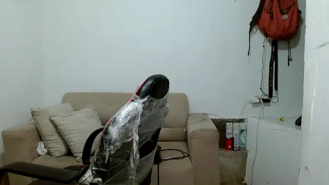 angelamarie1 online show from November 29, 5:43 am