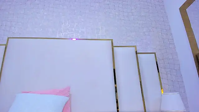 paola rodriguez online show from September 28, 11:04 am