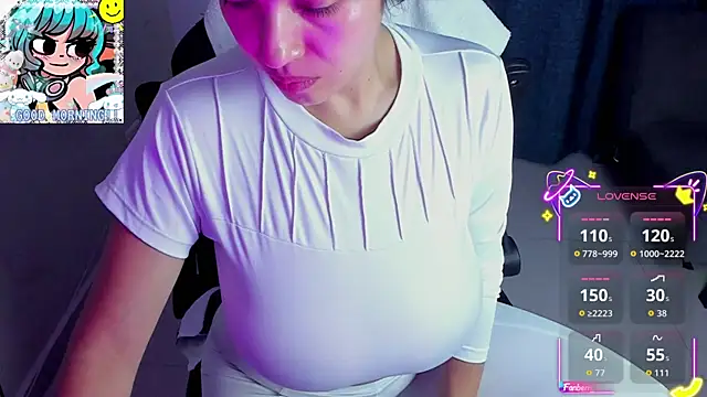 Snapshot of Roxy_clark chatting on September 30, 8:19 am Roxy clark online show from September 30, 8:19 am