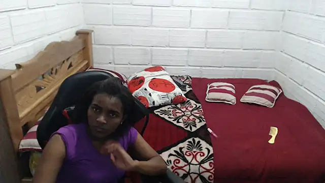 Snapshot of sexyjustin202 chatting on December 20, 2:41 am sexyjustin202 online show from December 20, 2:41 am