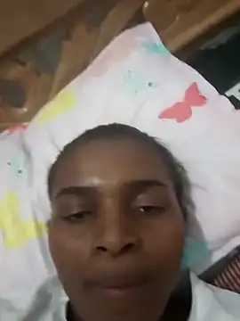 Snapshot of sexyjustin202 chatting on December 24, 3:27 am sexyjustin202 online show from December 24, 3:27 am