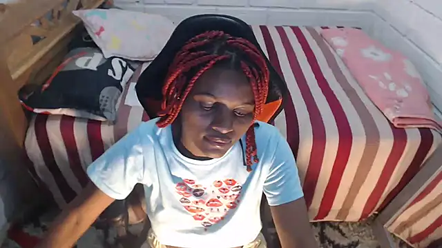 Snapshot of sexyjustin202 chatting on January 29, 5:51 am sexyjustin202 online show from January 29, 5:51 am