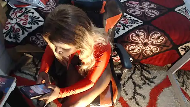 Snapshot of sexyjustin202 chatting on March 1, 12:50 am sexyjustin202 online show from March 1, 12:50 am