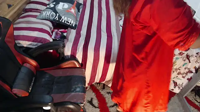 Snapshot of sexyjustin202 chatting on November 25, 1:49 am sexyjustin202 online show from November 25, 1:49 am