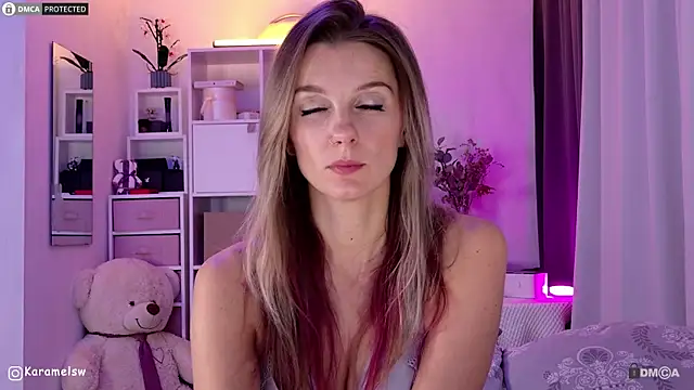 Karamelsw  online show from October 12, 9:14 pm