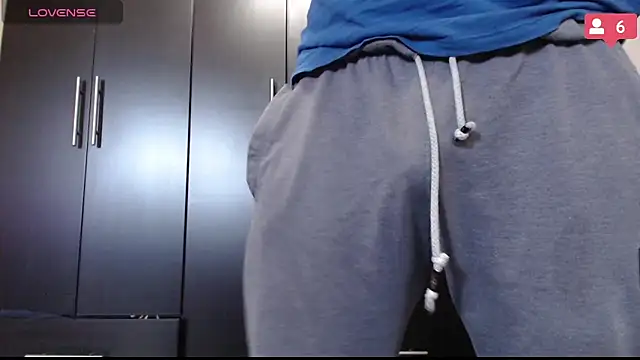 Snapshot of thor000089 chatting on January 10, 5:24 pm thor000089 online show from January 10, 5:24 pm