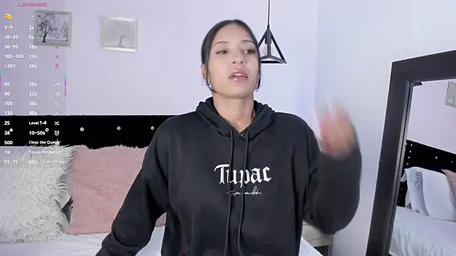 CeliWoods online show from September 17, 11:23 am