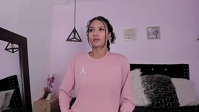 CeliWoods online show from November 27, 11:23 am