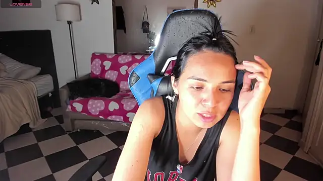 Miss Nicole online show from March 21, 1:34 am