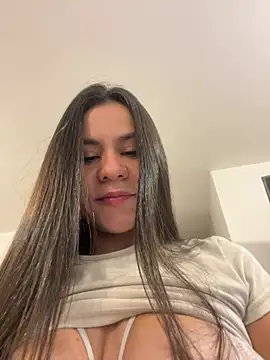 Reggie-Liam online show from January 7, 1:49 am