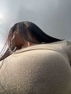 Reggie-Liam online show from February 24, 9:31 pm